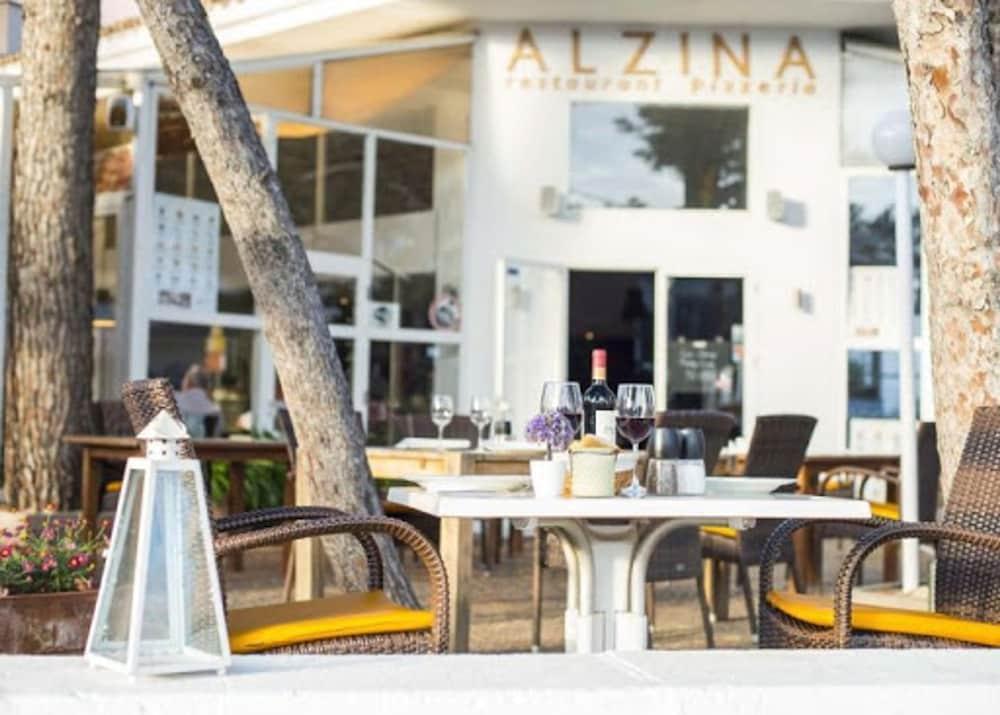 Hostal Alcina Cala Ratjada  Exterior photo
